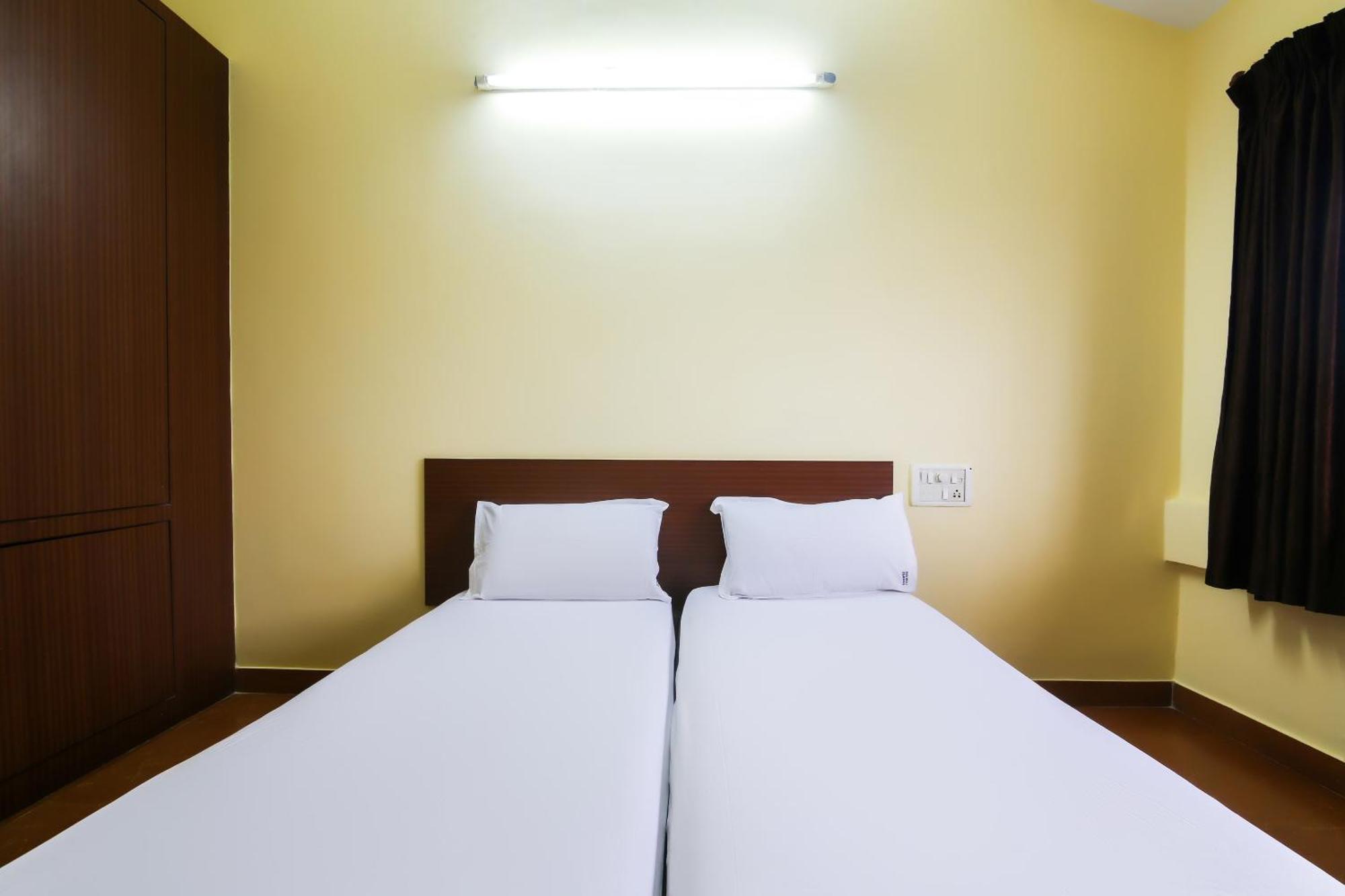 Hotel O Raviraj Classic Cana 外观 照片
