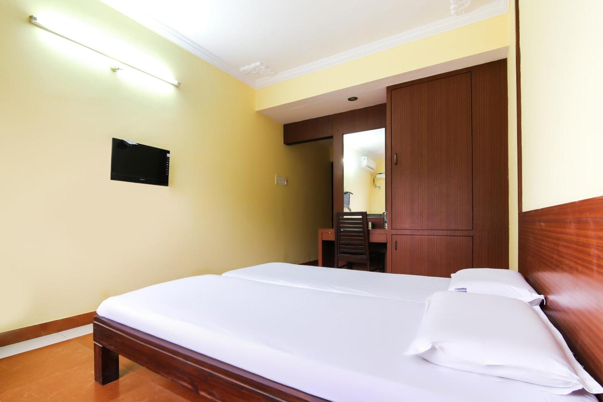 Hotel O Raviraj Classic Cana 外观 照片