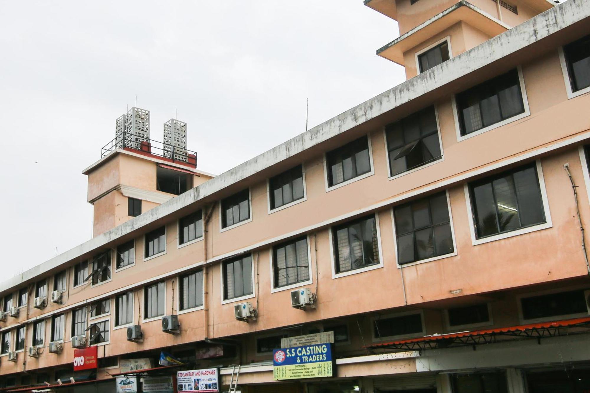 Hotel O Raviraj Classic Cana 外观 照片
